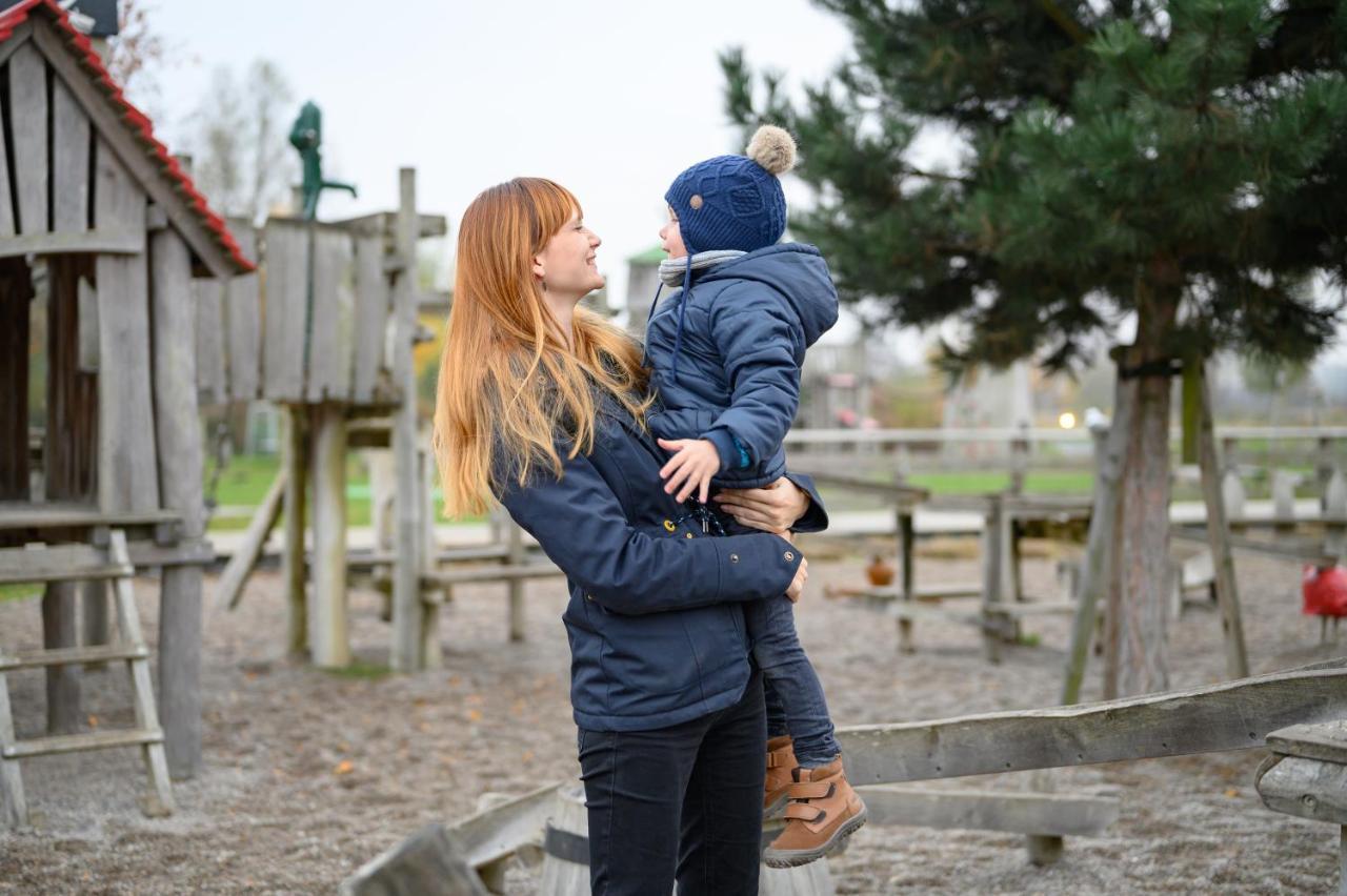 טראסנהיידה Familien Wellness Hotel Seeklause Mit Grossem Abenteuerspielplatz "Piraten-Insel-Usedom" Kinder Immer All-Inklusive & Getraenke Ganztags Inklusive מראה חיצוני תמונה