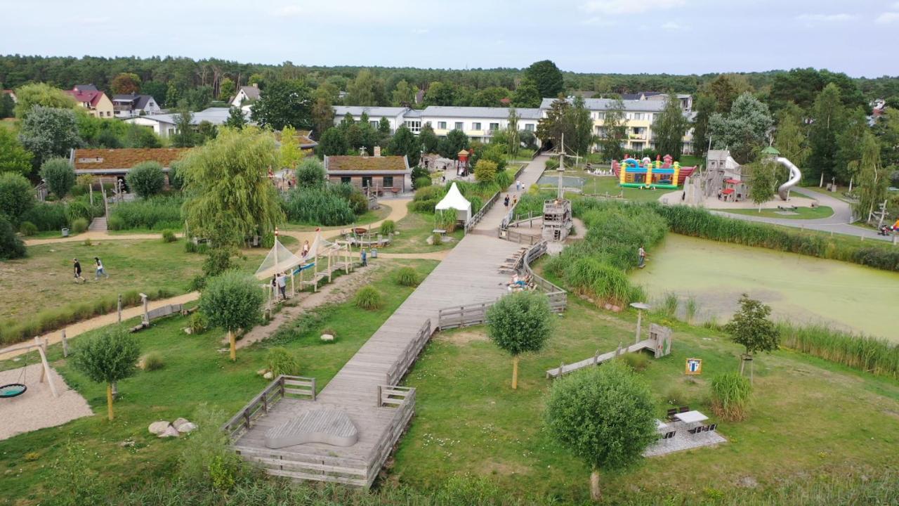 טראסנהיידה Familien Wellness Hotel Seeklause Mit Grossem Abenteuerspielplatz "Piraten-Insel-Usedom" Kinder Immer All-Inklusive & Getraenke Ganztags Inklusive מראה חיצוני תמונה