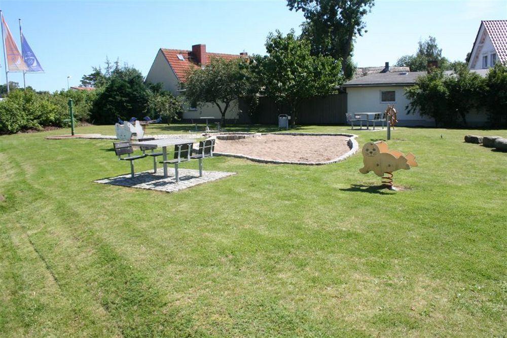 טראסנהיידה Familien Wellness Hotel Seeklause Mit Grossem Abenteuerspielplatz "Piraten-Insel-Usedom" Kinder Immer All-Inklusive & Getraenke Ganztags Inklusive מראה חיצוני תמונה